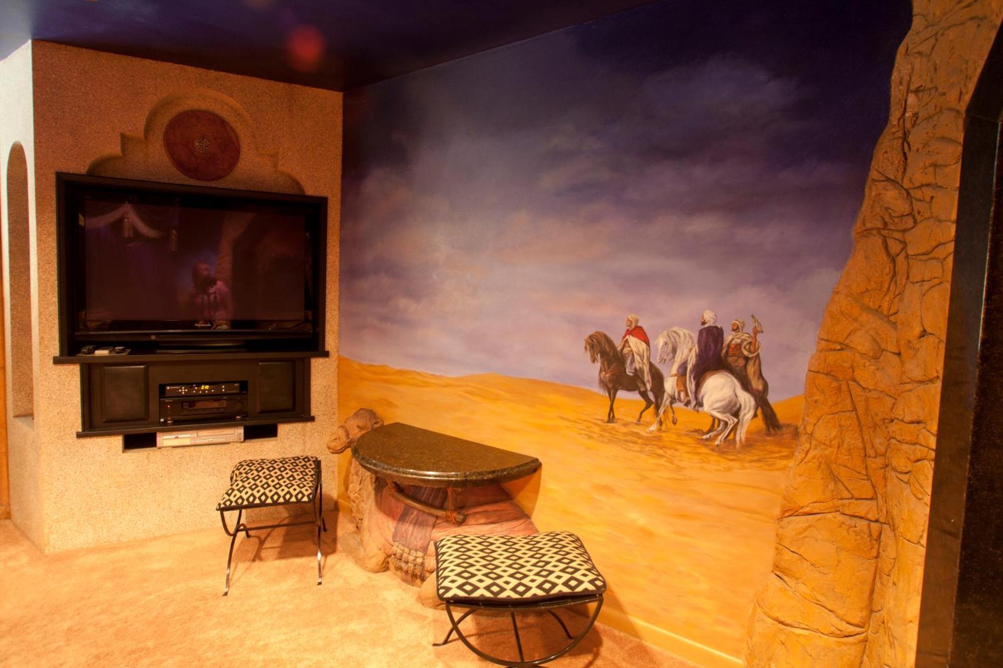 Black Swan Inn Luxurious Theme Rooms โพคาเทลโล ห้อง รูปภาพ