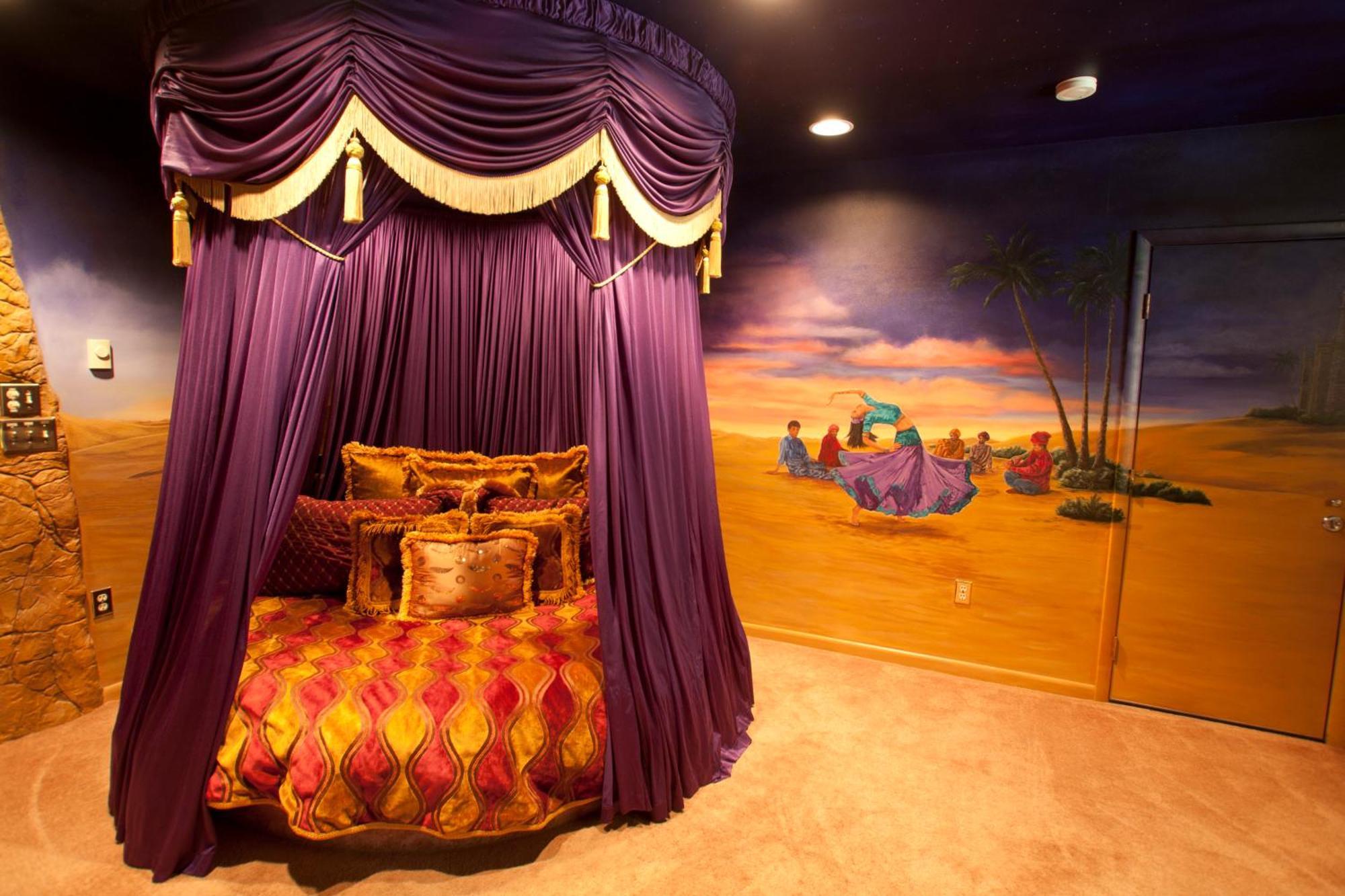 Black Swan Inn Luxurious Theme Rooms โพคาเทลโล ห้อง รูปภาพ